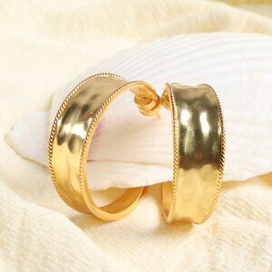 Julie Vos Gold Savoy Medium Hoop Earrings